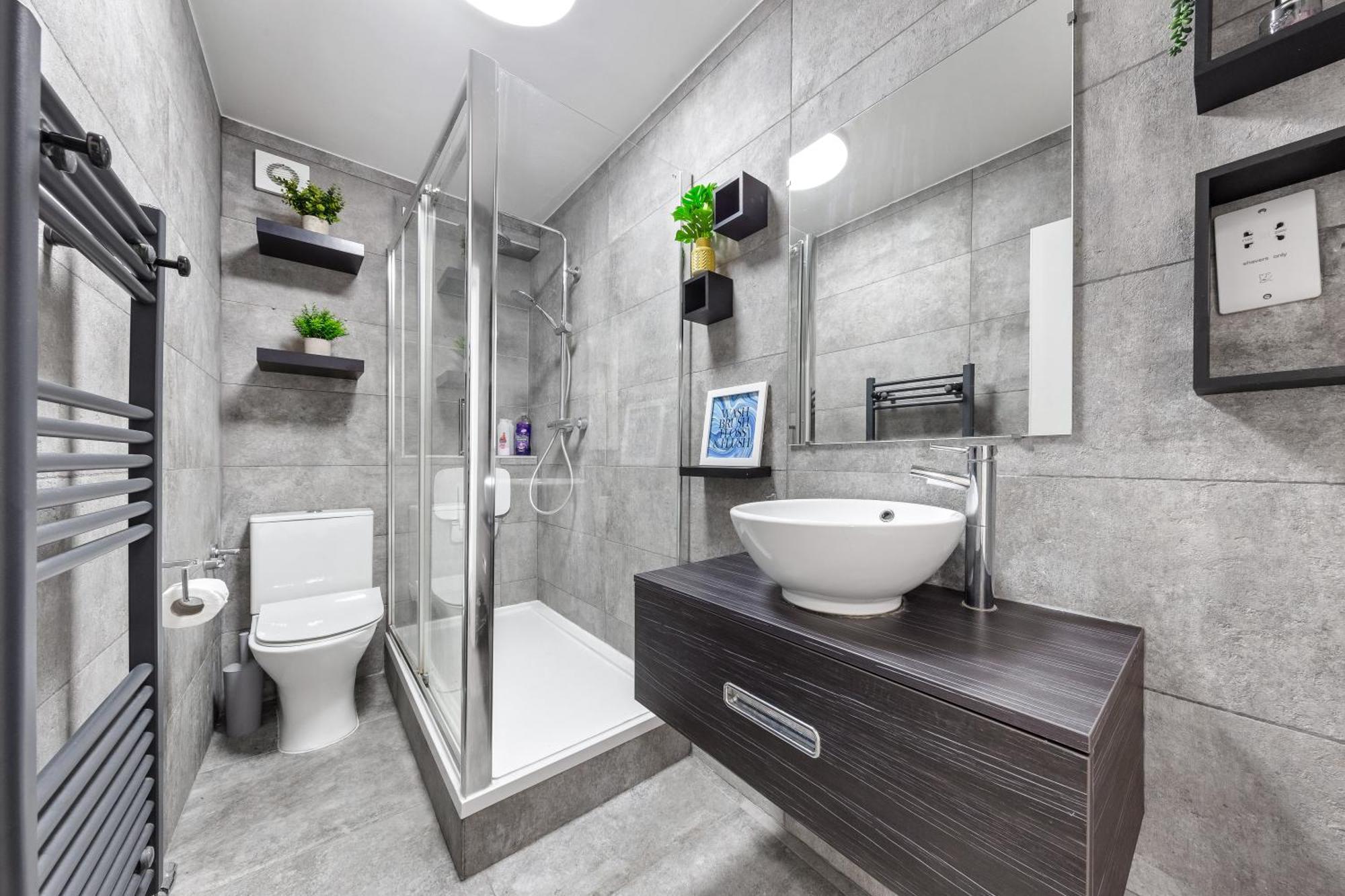 Central London Two Bedroom Serviced Apartment - Nine Elms Luxury Stay - Vauxhall & Westminster 외부 사진