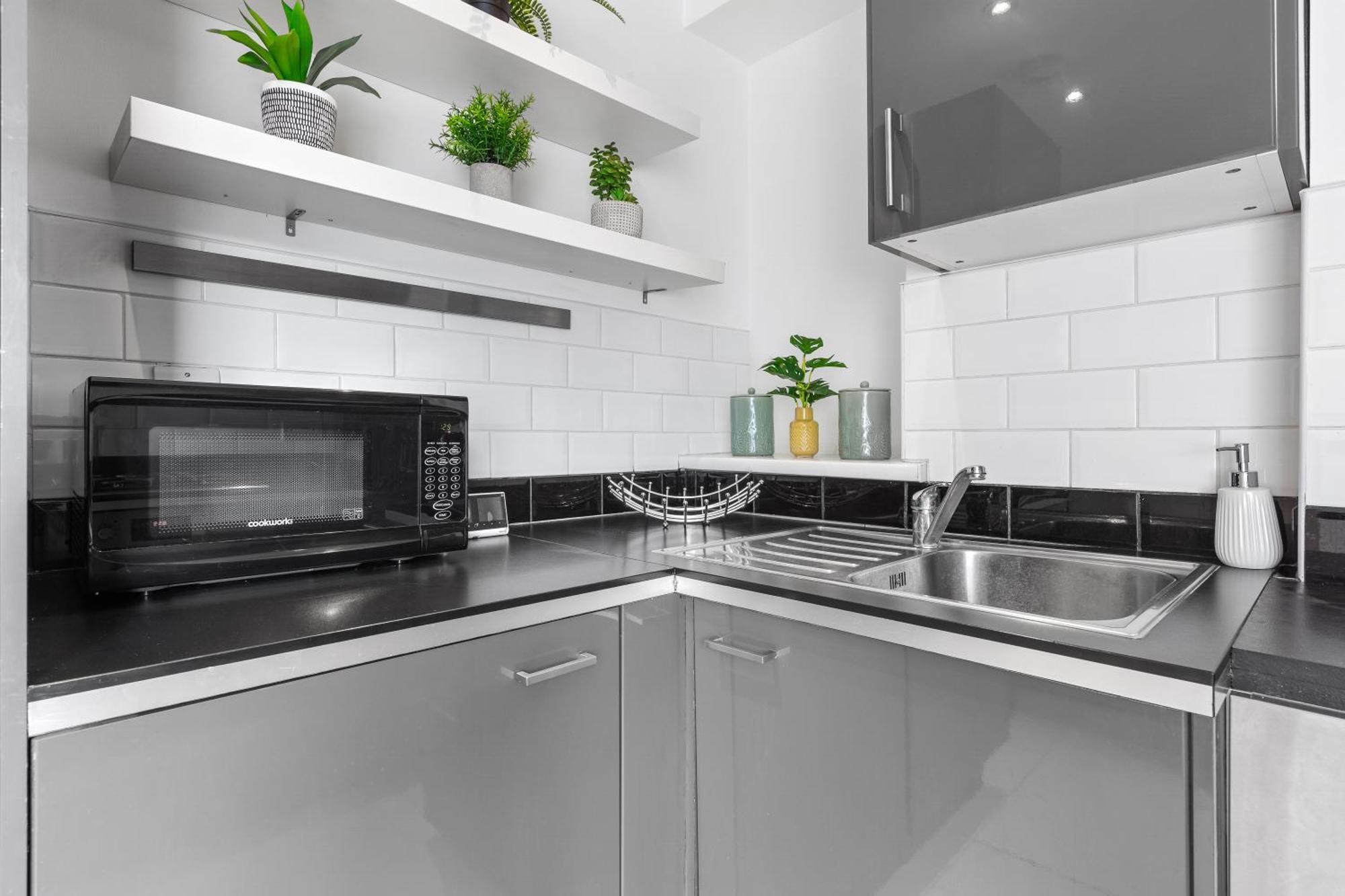 Central London Two Bedroom Serviced Apartment - Nine Elms Luxury Stay - Vauxhall & Westminster 외부 사진