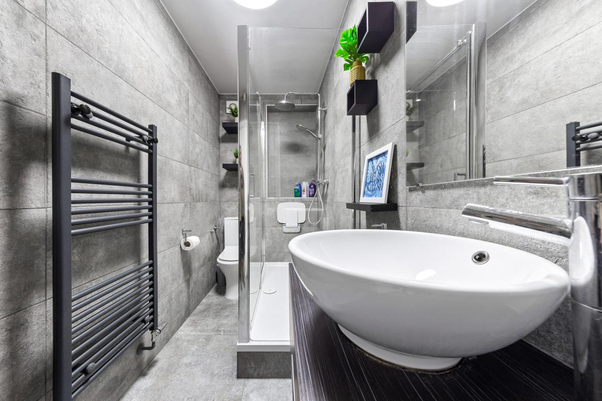 Central London Two Bedroom Serviced Apartment - Nine Elms Luxury Stay - Vauxhall & Westminster 외부 사진