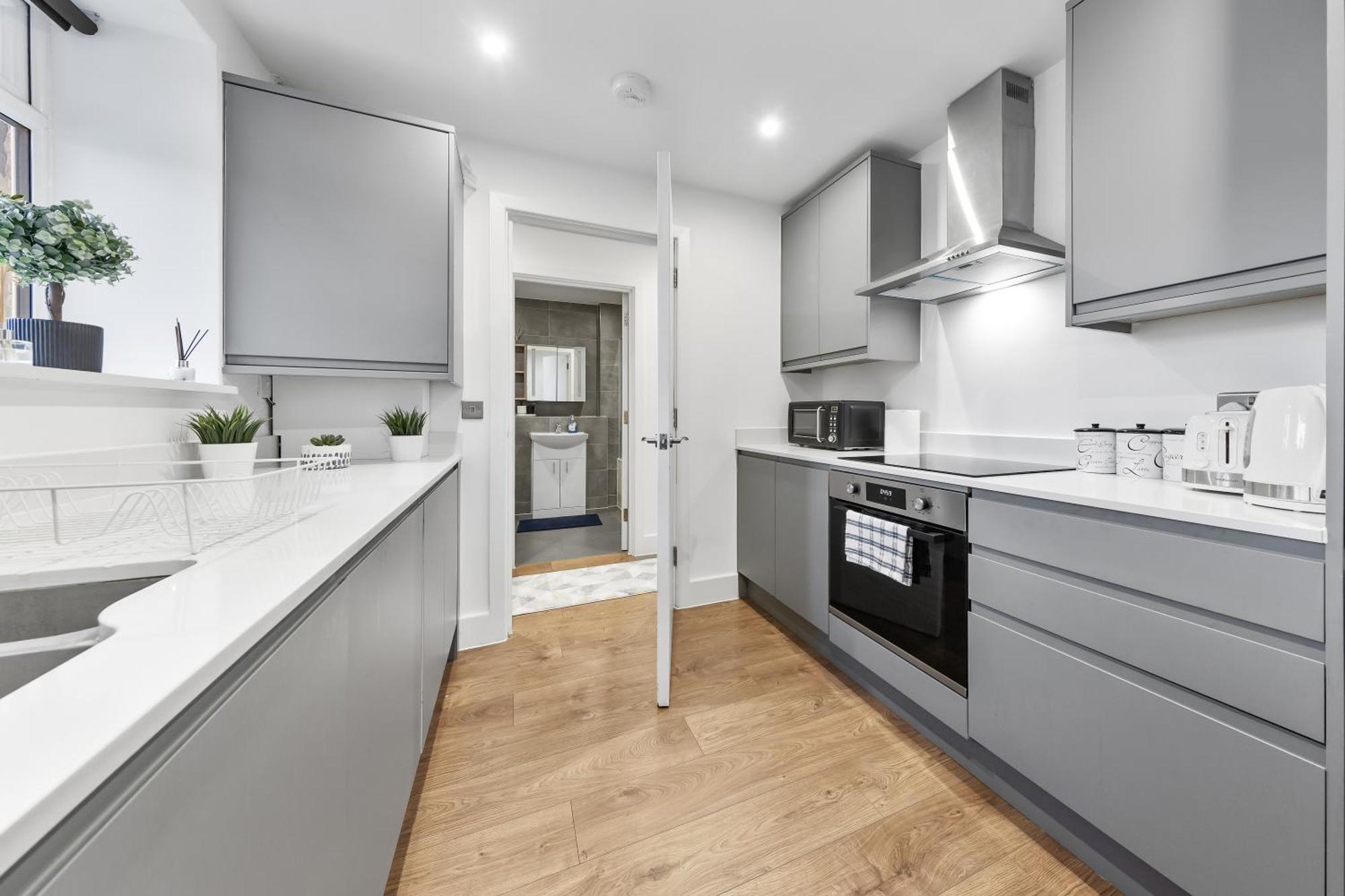 Central London Two Bedroom Serviced Apartment - Nine Elms Luxury Stay - Vauxhall & Westminster 외부 사진